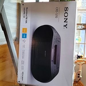 Sony CD, Cassette, FM/AM Boombox